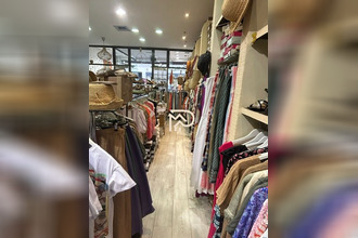  localcommercial toulon 83000