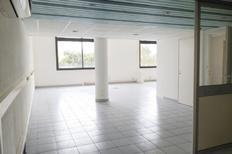  localcommercial toulon 83000