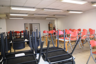  localcommercial toulon 83100