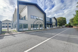  localcommercial tourcoing 59200