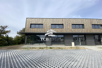  localcommercial treillieres 44119