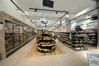  localcommercial troyes 10000