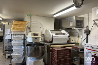  localcommercial ury 77760