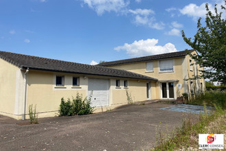  localcommercial val-de-reuil 27100