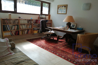  localcommercial vals-pres-le-puy 43750