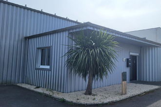  localcommercial vannes 56000