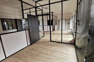  localcommercial vannes 56000