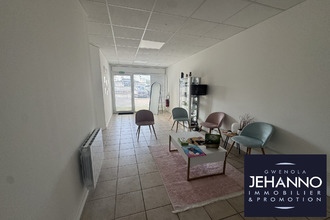  localcommercial vannes 56000