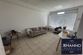  localcommercial vannes 56000