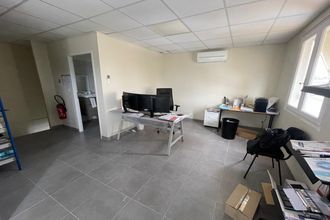  localcommercial vauvert 30600