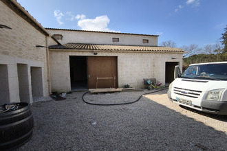  localcommercial vauvert 30600