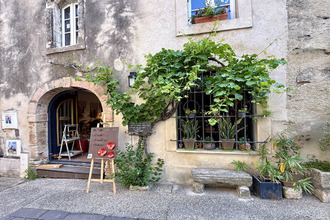  localcommercial venasque 84210