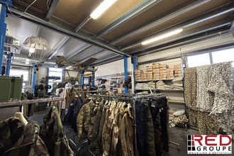  localcommercial venelles 13770