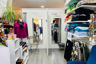  localcommercial venelles 13770