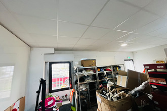  localcommercial venelles 13770