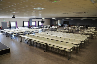  localcommercial venelles 13770
