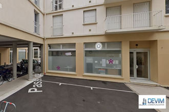  localcommercial versailles 78000
