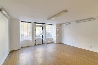  localcommercial versailles 78000