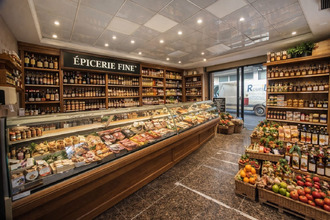  localcommercial vichy 03200