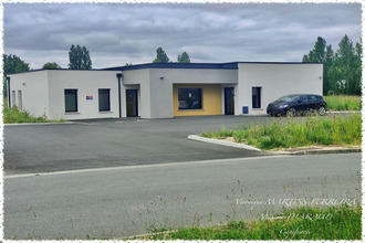  localcommercial vierzon 18100