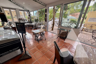  localcommercial villecroze 83690