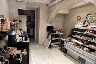  localcommercial villeneuve-les-avignon 30400