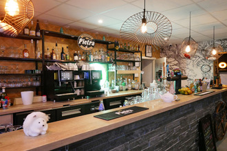  localcommercial villy-le-pelloux 74350