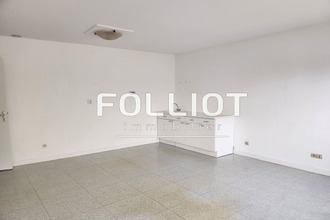  localcommercial vire 14500