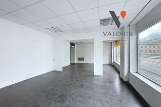  localcommercial voiron 38500