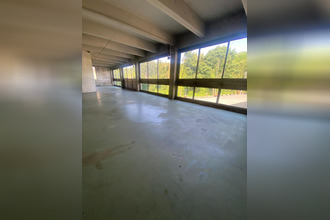  localcommercial voiron 38500