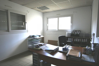  localcommercial yvetot 76190