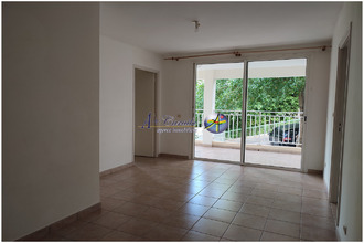 location appartement abymes 97139