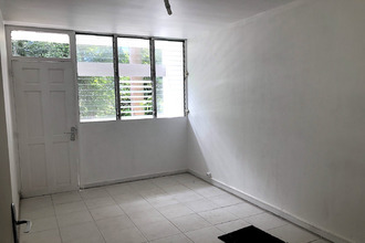 location appartement abymes 97139