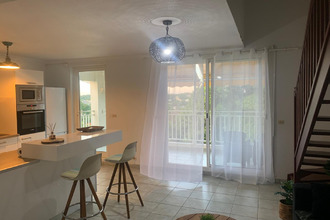 location appartement abymes 97139