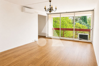 location appartement apt 84400