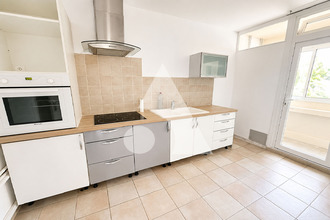 location appartement apt 84400
