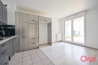 Ma-Cabane - Location Appartement Aubervilliers, 61 m²