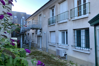 Ma-Cabane - Location Appartement AUBIGNY-SUR-NERE, 49 m²