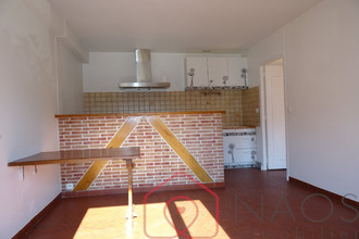 Ma-Cabane - Location Appartement AUBIGNY SUR NERE, 28 m²