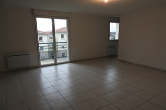 location appartement auch 32000