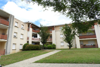 location appartement auch 32000