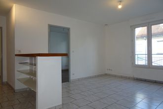 Ma-Cabane - Location Appartement AUNEAU, 33 m²