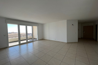 Ma-Cabane - Location Appartement BASTIA, 70 m²