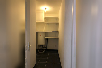 Ma-Cabane - Location Appartement BEAUCROISSANT, 67 m²