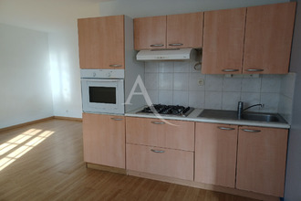 location appartement becon-les-granits 49370