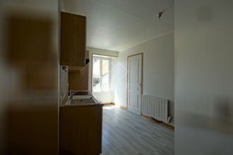 Ma-Cabane - Location Appartement BELLAC, 18 m²