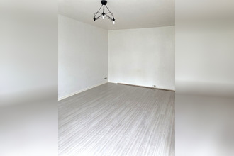 Ma-Cabane - Location Appartement Bernay, 30 m²