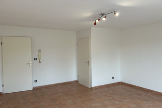 location appartement berriac 11000