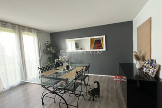 Ma-Cabane - Location Appartement BOIS-GUILLAUME, 64 m²