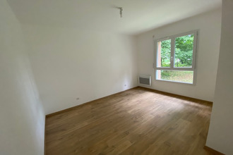 Ma-Cabane - Location Appartement BOURGTHEROULDE-INFREVILLE, 42 m²
